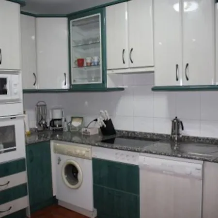Confortable Vivienda De Uso Turistico Con Jardin בית נופש Pelabravo